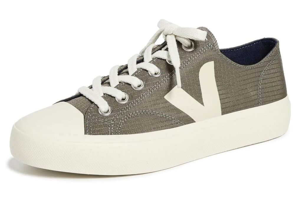 Vert Sneakers: A Sustainable Step Forward in Fashion